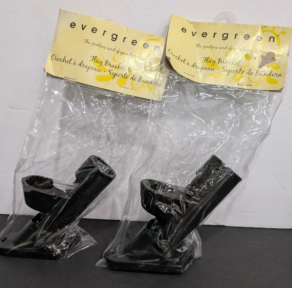 Lot Of 2 EVERGREEN HOUSE FLAG POLE HOLDER CAST IRON 2-POSITION WALL MOUNT 03049